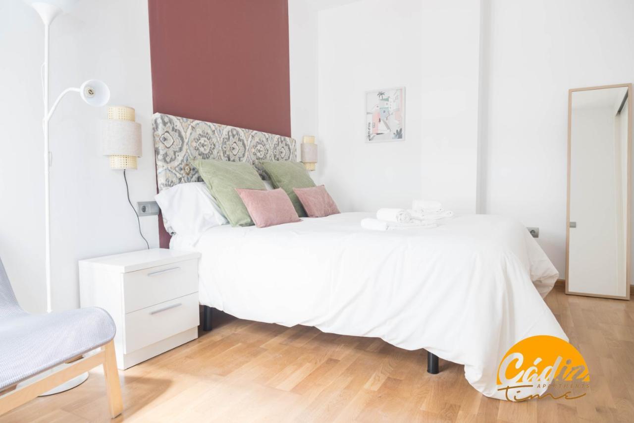 Apartamento Caleta - Free Parking By Cadiz Time Extérieur photo